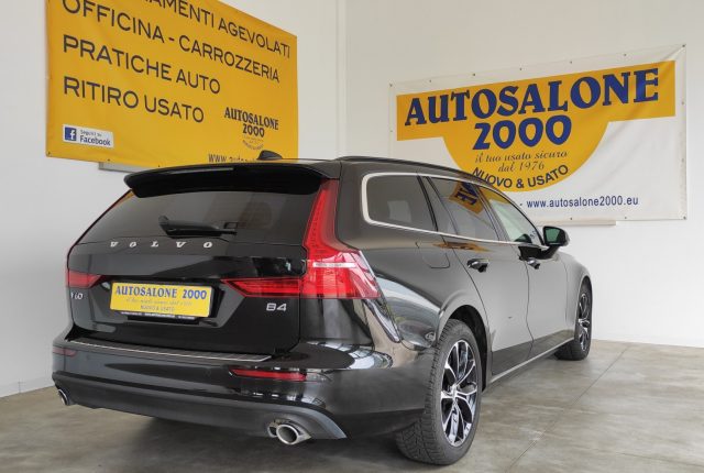 VOLVO V60 B4 (d) Geartronic Momentum Business Pro PORT.ELETT Immagine 3