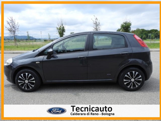 FIAT Grande Punto 1.4 5P Dynamic GPL REVISIONATA *NEOPATENTATO* Immagine 2