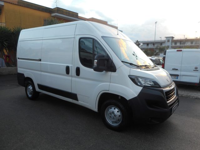 PEUGEOT Boxer BOXER 330 2.2 BlueHDi 140 S&S PC-TM Furgone Immagine 2