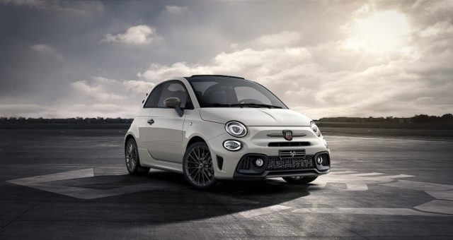 ABARTH 595 C 1.4 Turbo T-Jet 165 CV Immagine 0