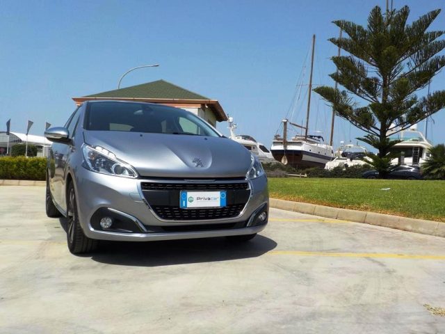 PEUGEOT 208 BlueHDi 100 S&S 5 porte Signature Immagine 2