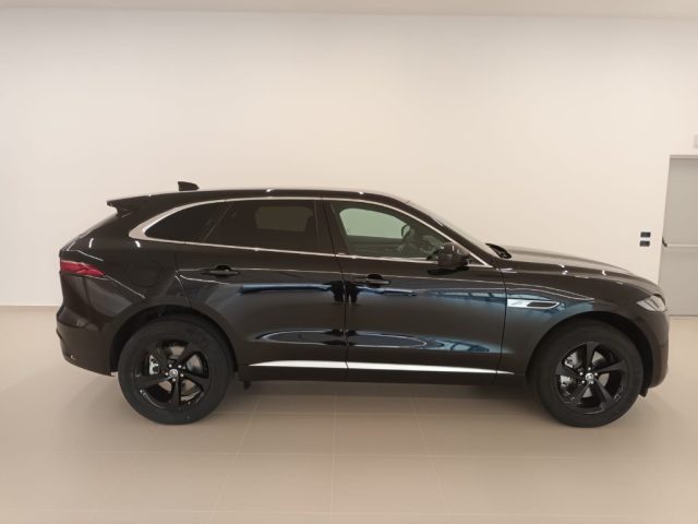 JAGUAR F-Pace 2.0 D 163 CV AWD aut. R-Dynamic S Immagine 4