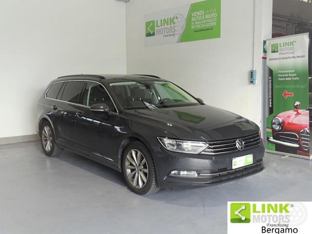 VOLKSWAGEN Passat Variant 2.0 TDI Highline BlueMotion Technology Immagine 0