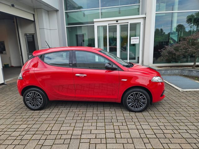 LANCIA Ypsilon 1.2 69 CV 5 porte GPL Ecochic Gold Immagine 2