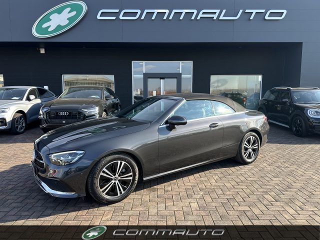 MERCEDES-BENZ E 220 d Auto Cabrio Immagine 0