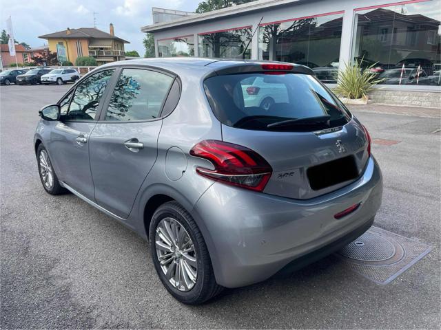 PEUGEOT 208 BlueHDi 5 porte Active Immagine 4