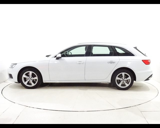 AUDI A4 Avant 35 TDI/163 CV S tronic Immagine 2