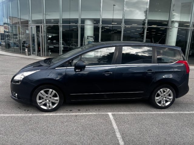 PEUGEOT 5008 2.0 HDi 163CV aut. Allure Immagine 1