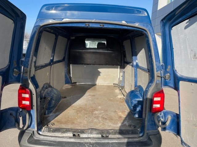 VOLKSWAGEN Transporter 2.0 TDI 150CV 28Q PASSO CORTO TETTO MEDIO Immagine 4