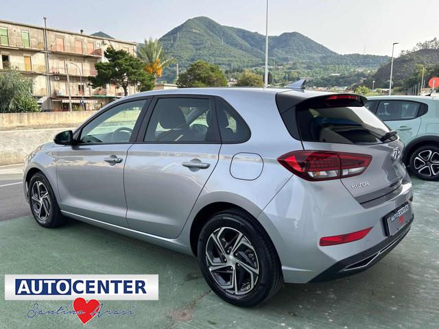 HYUNDAI i30 1.6 CRDi 136 CV iMT 48V 5 porte Prime Immagine 3