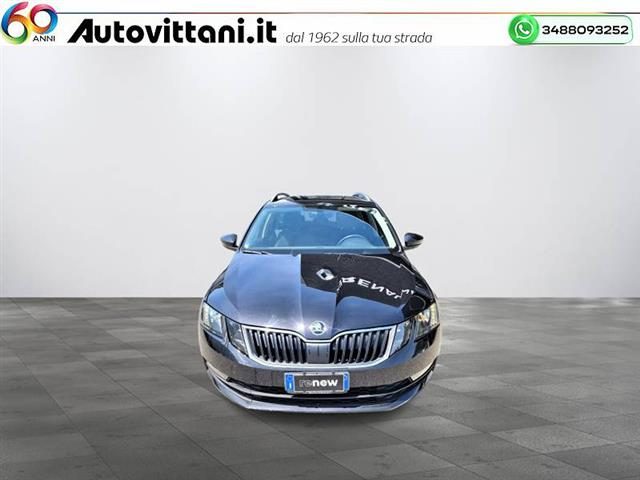 SKODA Octavia Wagon 2.0 TDI 150cv Executive DSG Immagine 1