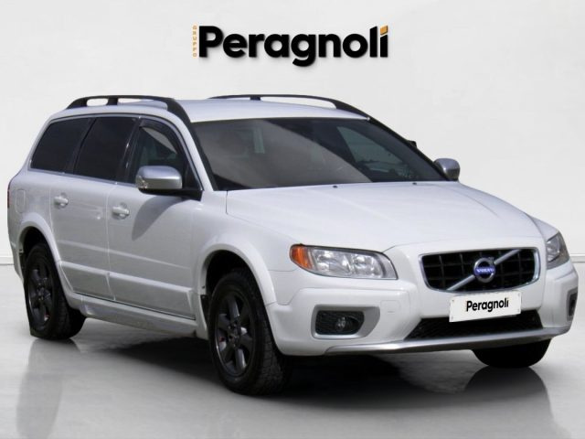 VOLVO XC70 VOLVO XC70 D3 GEARTRONIC MOMENTUM Immagine 2