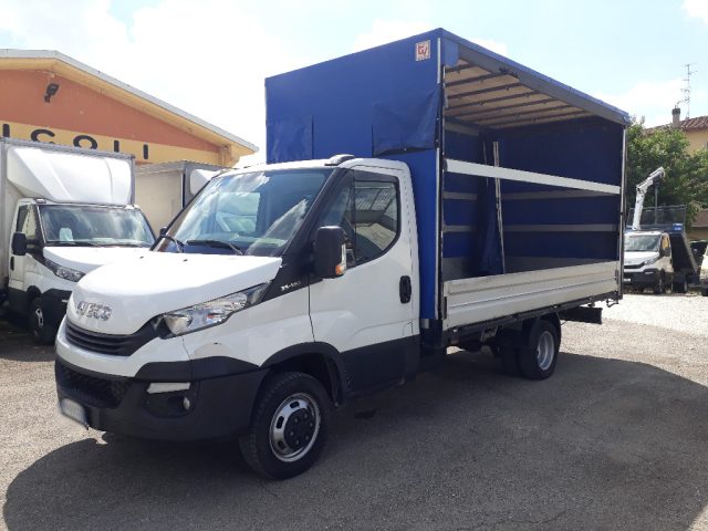 IVECO Daily 35C15 2.3 HPT PC-RG Cabinato Immagine 1