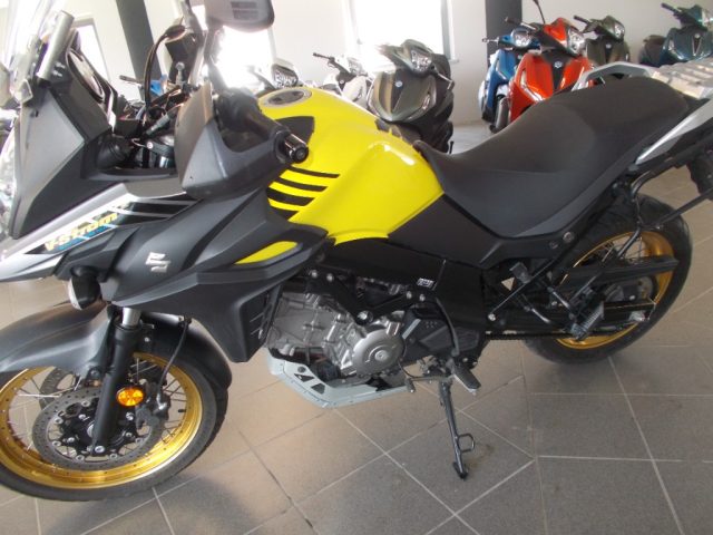 SUZUKI V-Strom 650 XT ABS Immagine 4