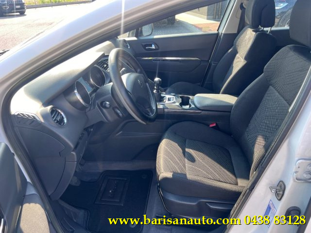 PEUGEOT 3008 1.6 HDi 112CV Immagine 4