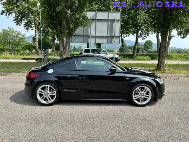 AUDI TT Coupé 2.0 TFSI S tronic S-Line Immagine 3