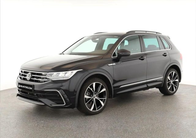 VOLKSWAGEN Tiguan 2.0 TDI 150 CV SCR DSG R-Line Immagine 0