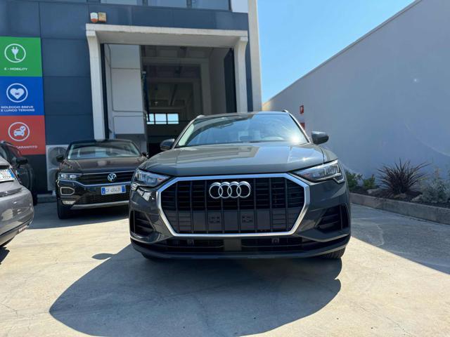 AUDI Q3 35 TDI S tronic Immagine 1