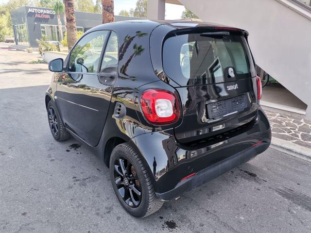 SMART ForTwo 70 1.0 twinamic Passion Immagine 2