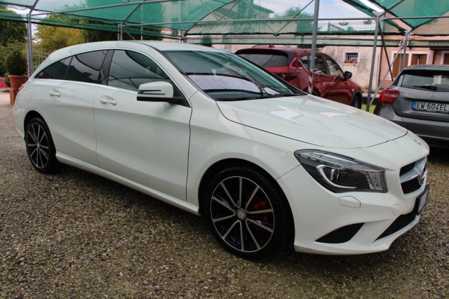 MERCEDES-BENZ CLA 220 d S.W. Automatic Sport Immagine 2