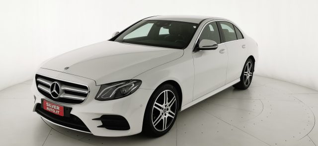 MERCEDES-BENZ E 220 d Auto Premium Plus Immagine 2