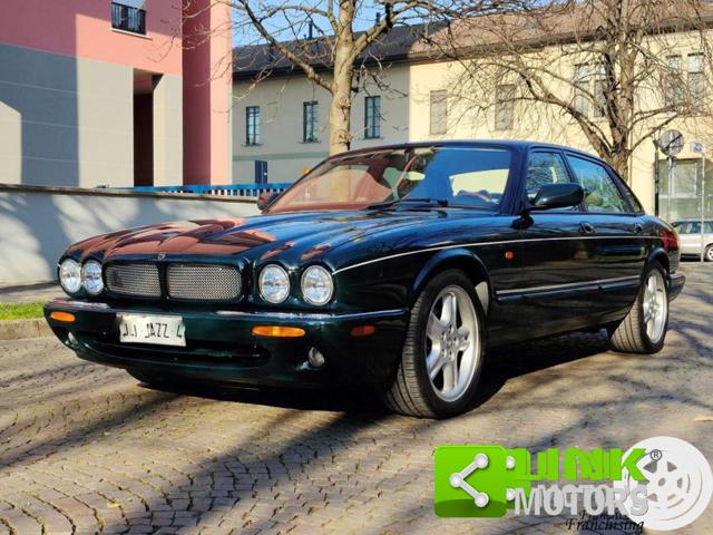 JAGUAR XJR 4.0 Super Charged CRS Immagine 0