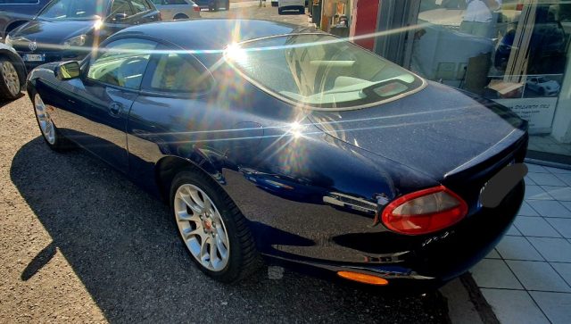 JAGUAR XKR 4.0 COUPE ASI PERFETTA PERMUTE Immagine 3