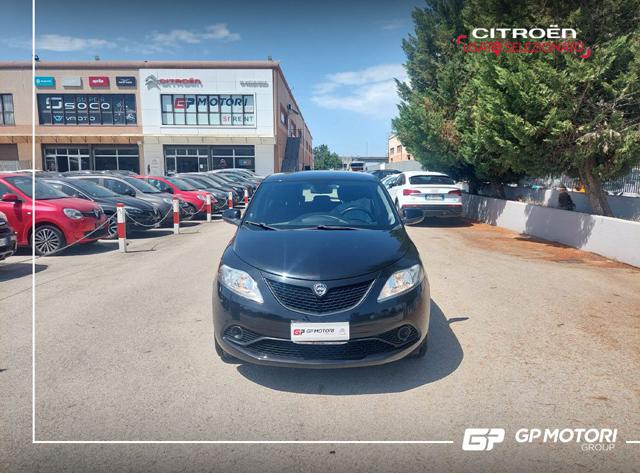 LANCIA Ypsilon 1.2 69 CV 5 porte GPL Ecochic Gold Immagine 0