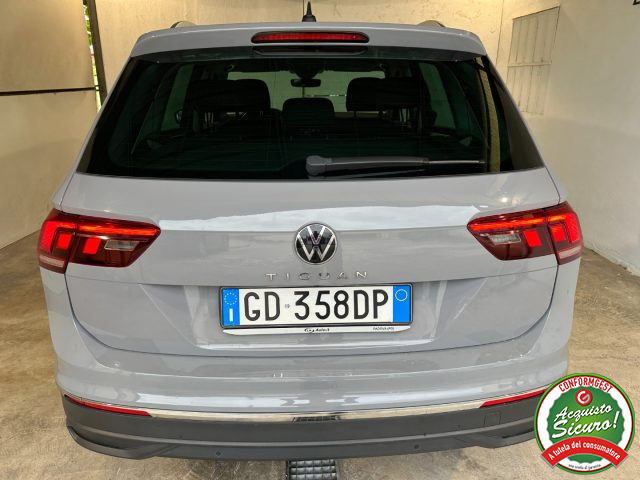 VOLKSWAGEN Tiguan 2.0 TDI 150 CV SCR DSG Life Immagine 4