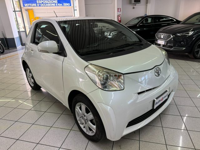 TOYOTA iQ 1.0 Immagine 0