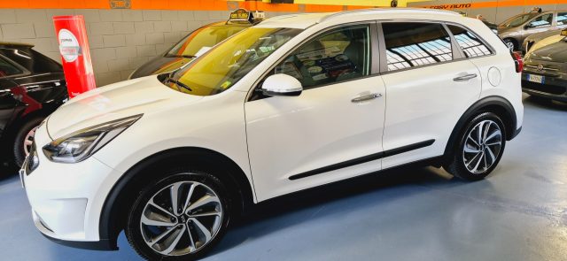 KIA Niro 1.6 GDi DCT HEV Energy Immagine 1