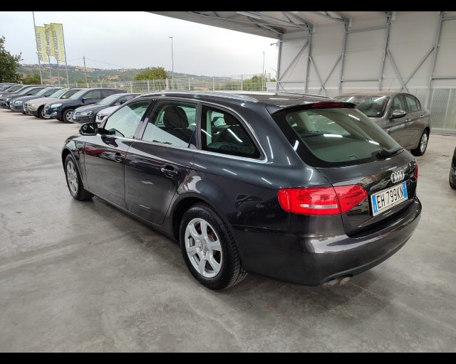AUDI A4 AVANT 2.0 TDI 120 CV AMBIENTE - foto 8