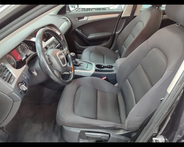 AUDI A4 AVANT 2.0 TDI 120 CV AMBIENTE - foto 11