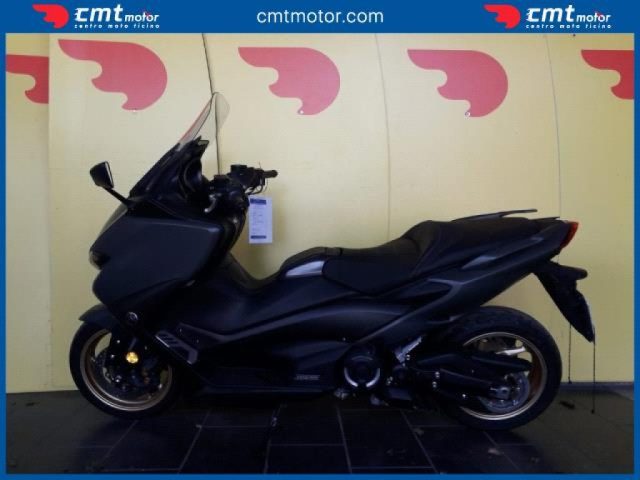 YAMAHA T-Max 560 Garantito e Finanziabile Immagine 2