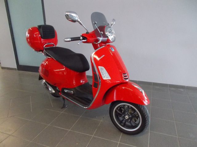 VESPA GTS 300 Super abs Immagine 0