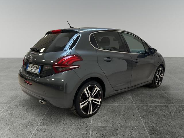 PEUGEOT 208 BlueHDi 120 S&S 5 porte GT Line Immagine 2