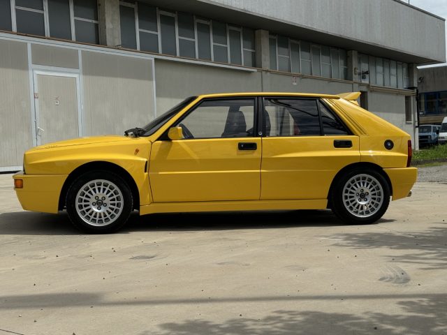 LANCIA Delta 2.0i.e. turbo 16V HF integrale Immagine 3