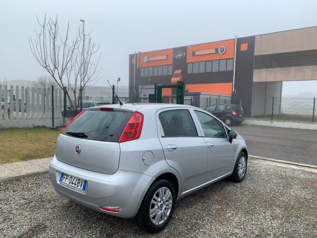 FIAT Punto 1.3 MJT II S&S 95 CV 5 porte lounge Immagine 4