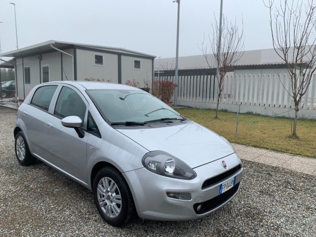 FIAT Punto 1.3 MJT II S&S 95 CV 5 porte lounge Immagine 2