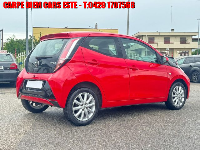 TOYOTA Aygo 1.0 VVT-i 69 CV 5 porte x-clusiv Immagine 2