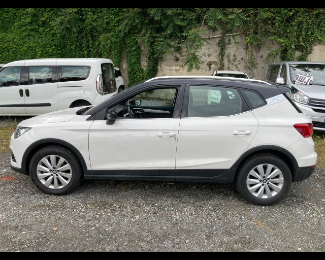 SEAT Arona 1.0 EcoTSI XCELLENCE Immagine 2