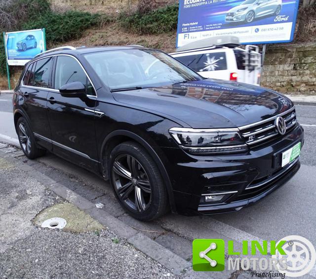 VOLKSWAGEN Tiguan 2.0 TDI 150cv R-Line - Tetto Apribile Immagine 1