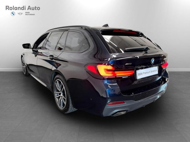 BMW 520 d Touring mhev 48V xdrive Msport auto Immagine 4