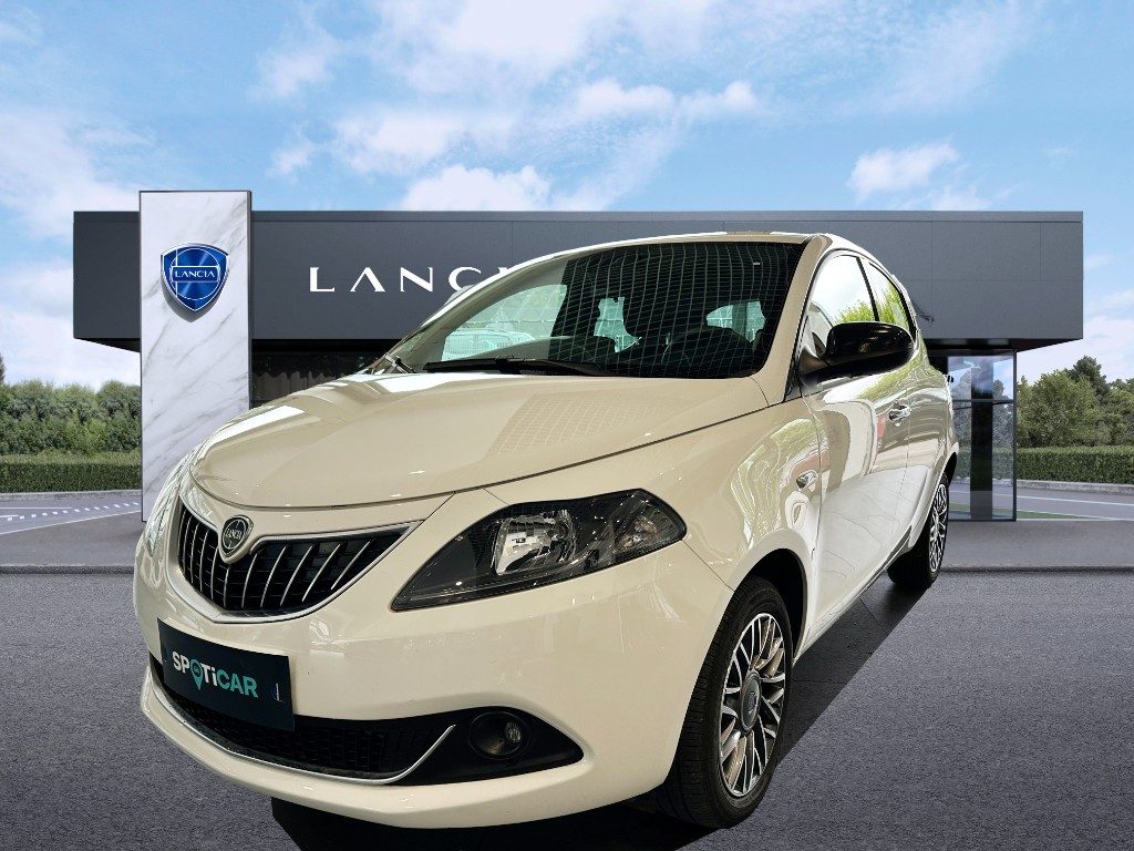 LANCIA Ypsilon 1.0 FireFly 5 porte S&S Hybrid Gold Plus Ibrida usato