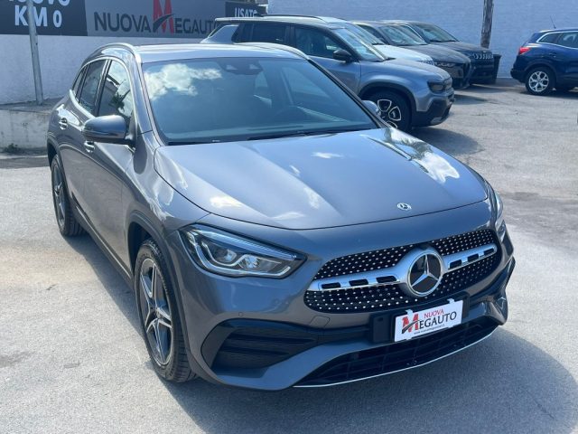 MERCEDES-BENZ GLA 200 d Automatic Premium Immagine 0