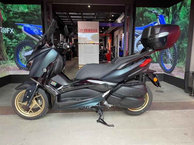 YAMAHA X-MAX 300 Tech Max Immagine 3