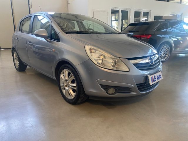 OPEL Corsa 1.2 5 porte Enjoy Immagine 1