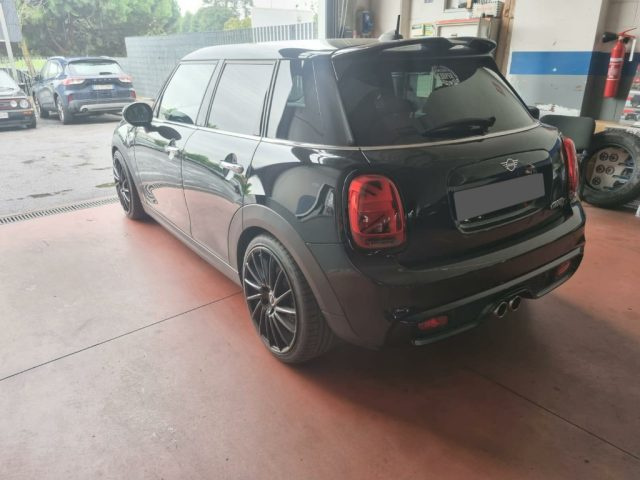 MINI Cooper S 2.0 Cooper S 5 porte Immagine 1