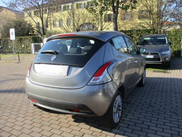 LANCIA Ypsilon 1.2 69 CV 5p GPL Ecochic - Ok Neopat. GPL OK Immagine 2