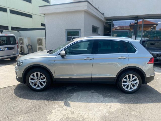 VOLKSWAGEN Tiguan 2.0 TDI SCR DSG 4MOTION Executive BMT Immagine 1